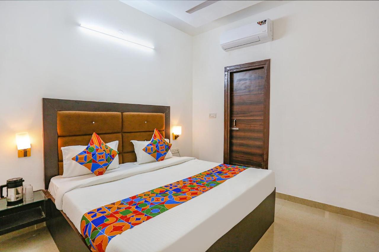 Fabhotel The Prasiddh Агра Екстер'єр фото
